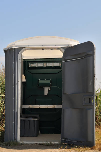 Best Portable bathroom rental  in Guin, AL